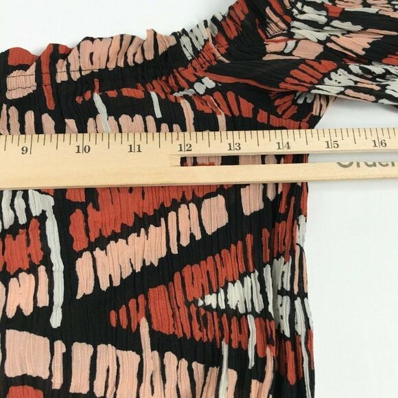 BCBGMaxazria Off The Shoulder Top Short Sleeve - Picture 9 of 11